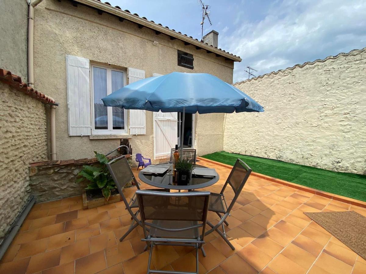 Charmante Maison Avec Cour Privative コニャック エクステリア 写真