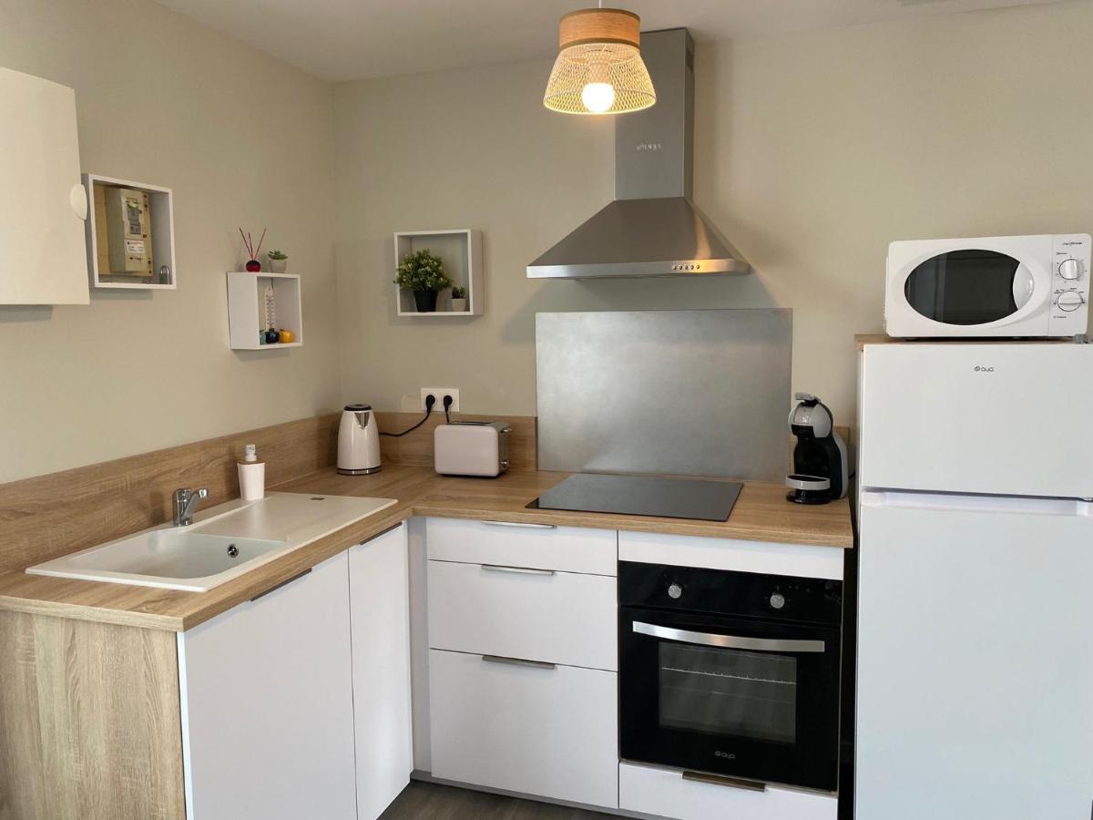 Charmante Maison Avec Cour Privative コニャック エクステリア 写真